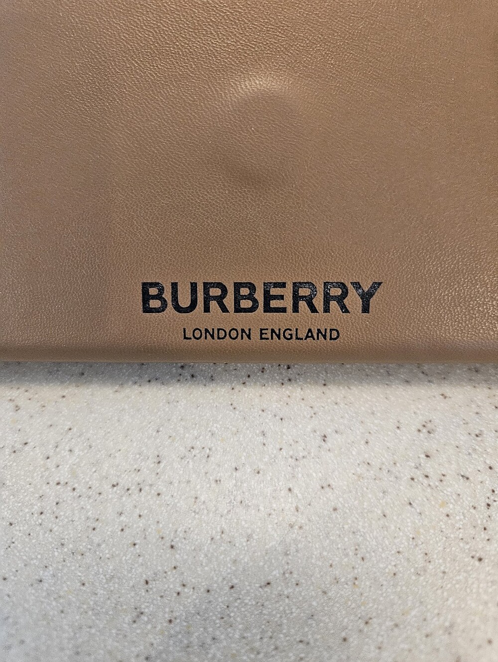 Burberry London Brown Magnetic Closure Hard Sunglass Eyeglass Case - Picture 7 of 11